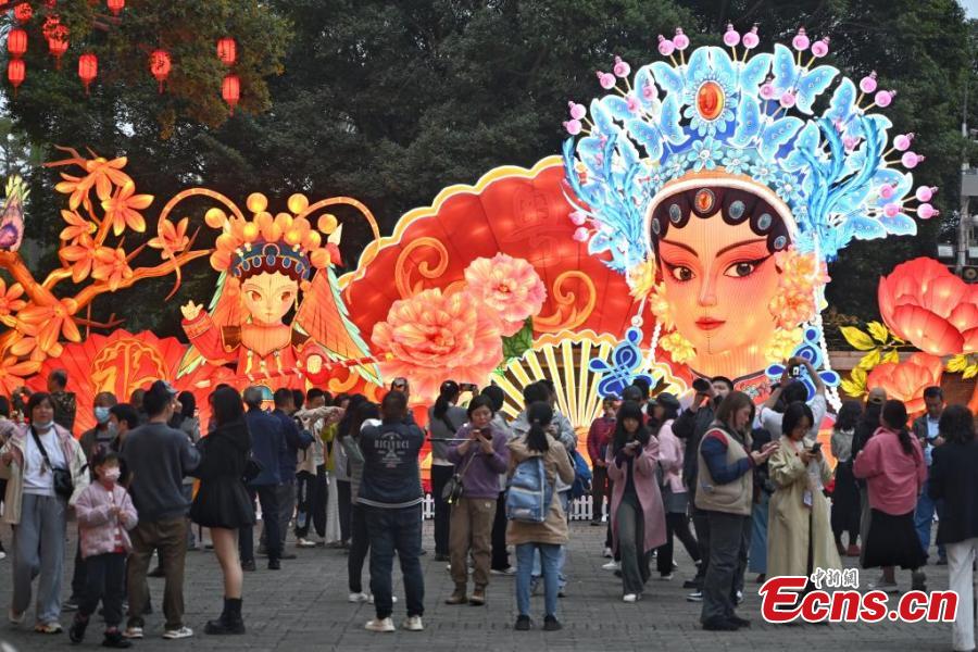 Lanterns illuminate Greater Bay area ahead of Spring Festival